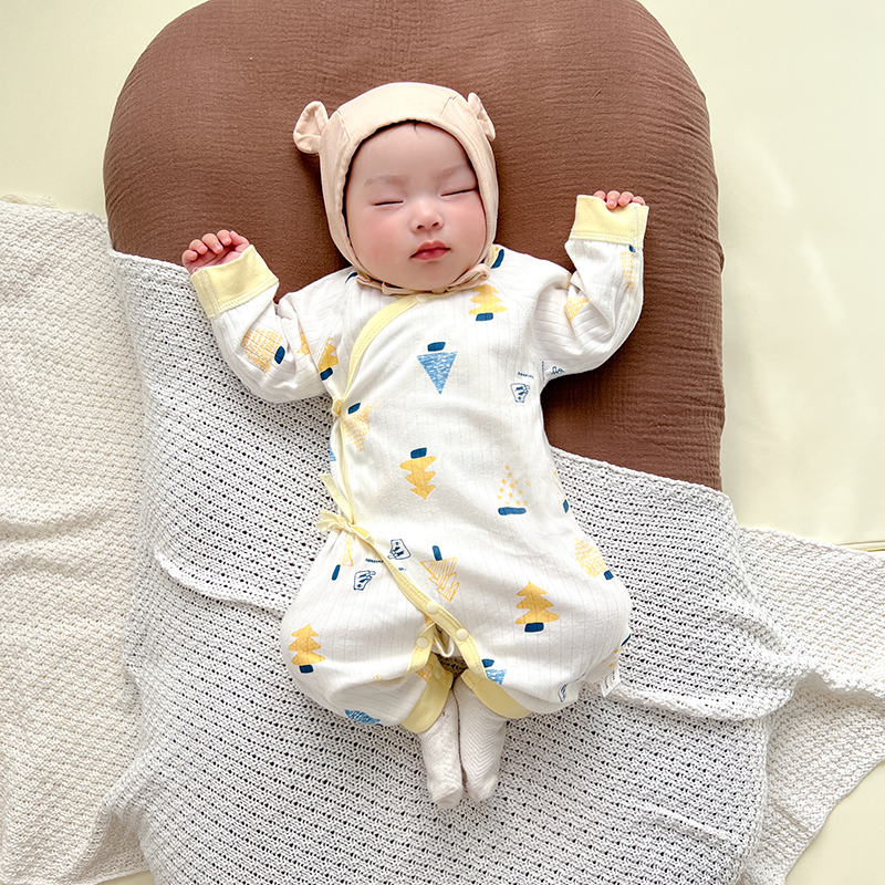 龙年婴儿连体衣春秋款新生儿衣服纯棉和尚服满月宝宝哈衣打底睡衣