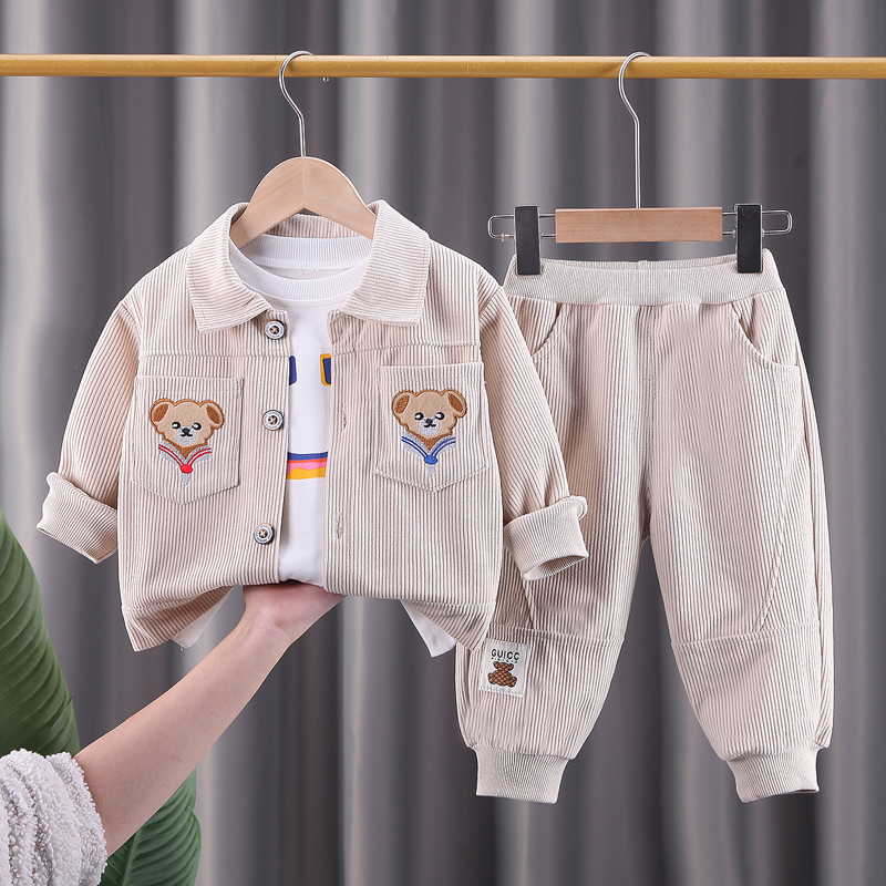 婴儿衣服春装韩版灯芯绒可爱小熊外套三件套6七8九个月男宝宝套装