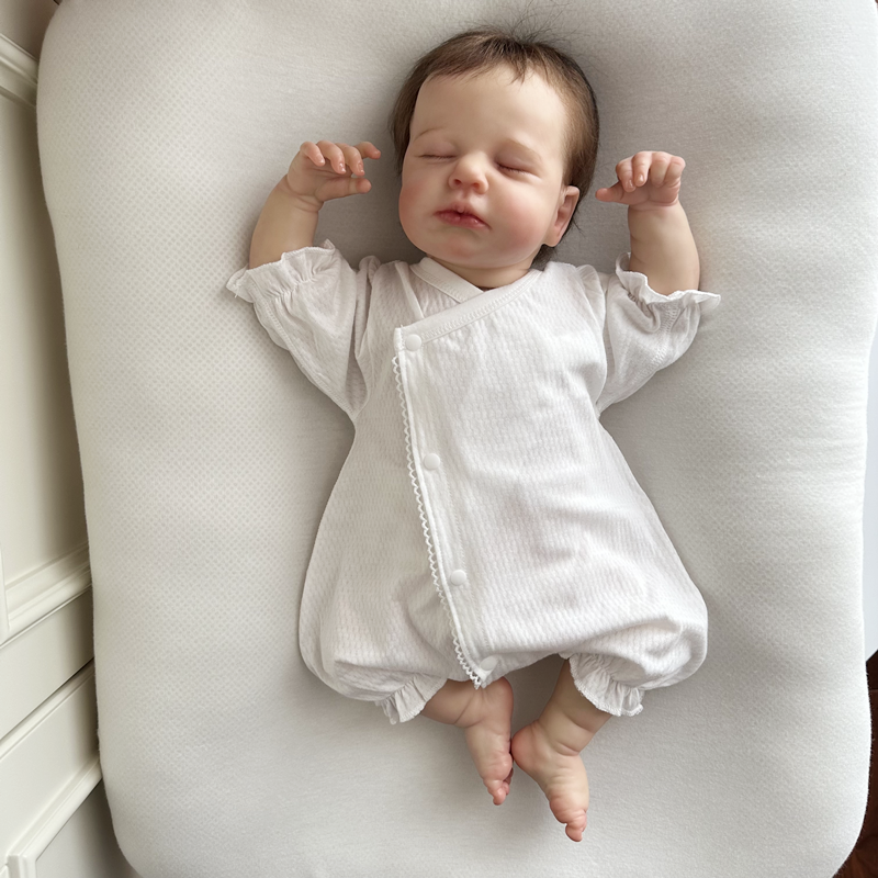 Roubaby初生婴儿纯棉泡泡袖小公主纯棉提花镂空夏季连体衣凹造型