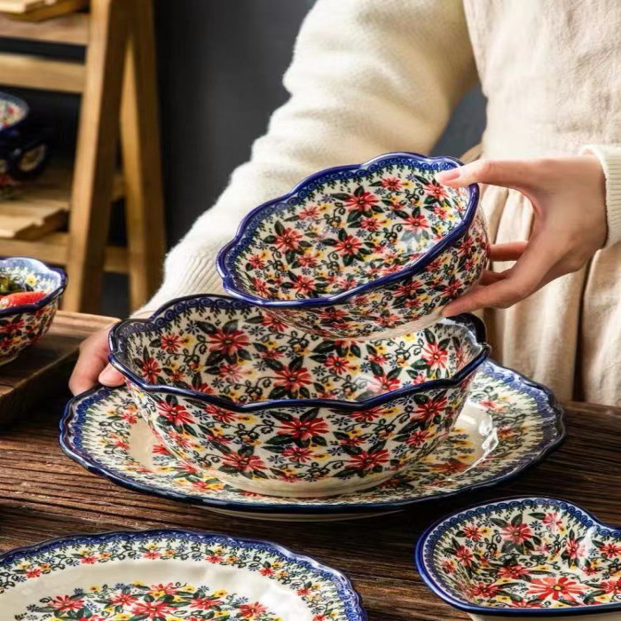 异域风情饭碗盘波兰陶瓷餐具家用创意碗碟老式复古汤碗面碗大花碗