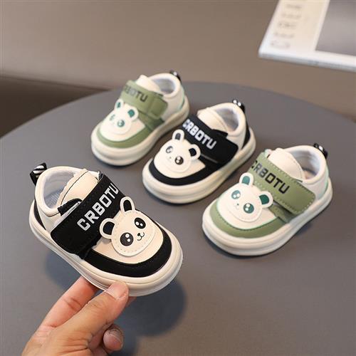 一件代发婴幼儿学步鞋春秋款0-1-2岁女宝宝婴儿鞋软底卡通机能鞋