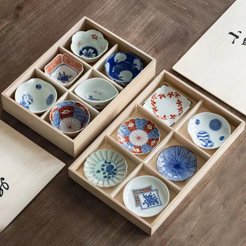 日本进口有田烧青花小钵六件套礼盒装日式家用和风料理小碟子味碟