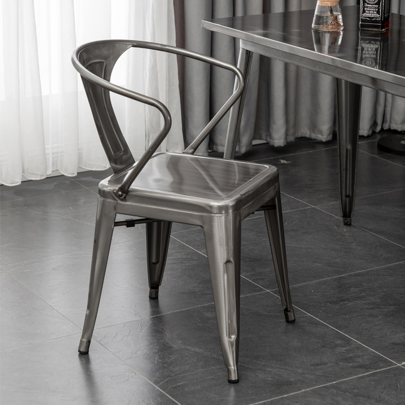 美式铁皮椅餐厅扶手椅loft铁艺椅子工业风休闲餐椅舒适做旧户外椅