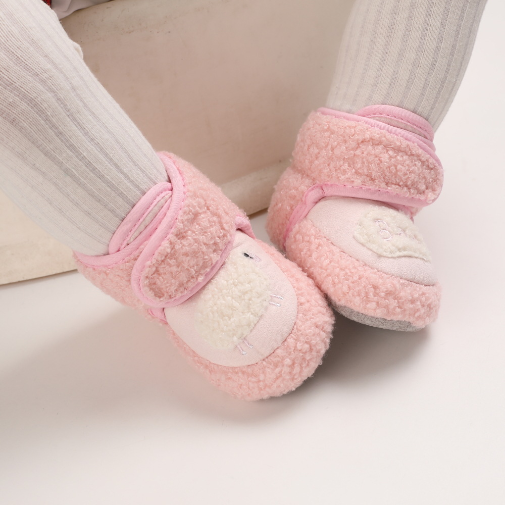 0-1岁新生婴儿秋冬鞋子3-6-12个月宝宝加绒保暖防掉软底学步棉鞋