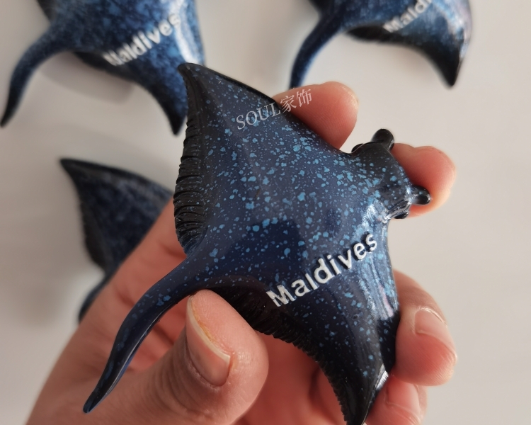 马尔代夫旅游纪念品伴手礼树脂魔鬼鱼蝠鲼海豚冰箱贴留言贴 原单