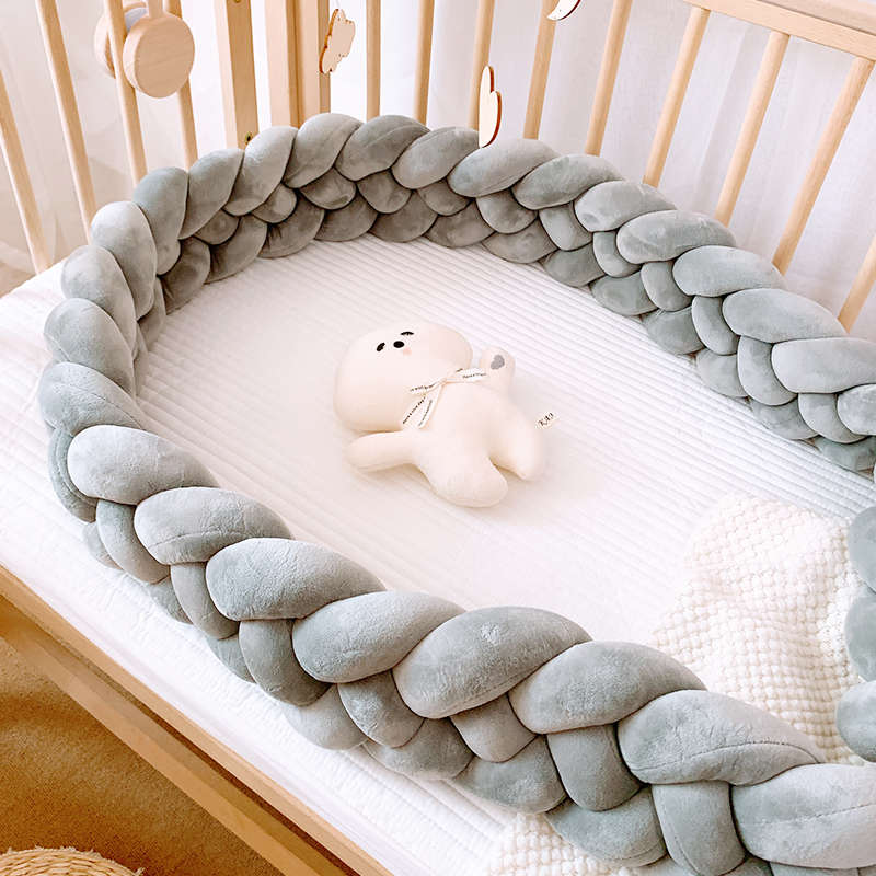 婴儿床床围麻花围栏软包防撞条新生儿童床围拼接床靠装饰床上用品