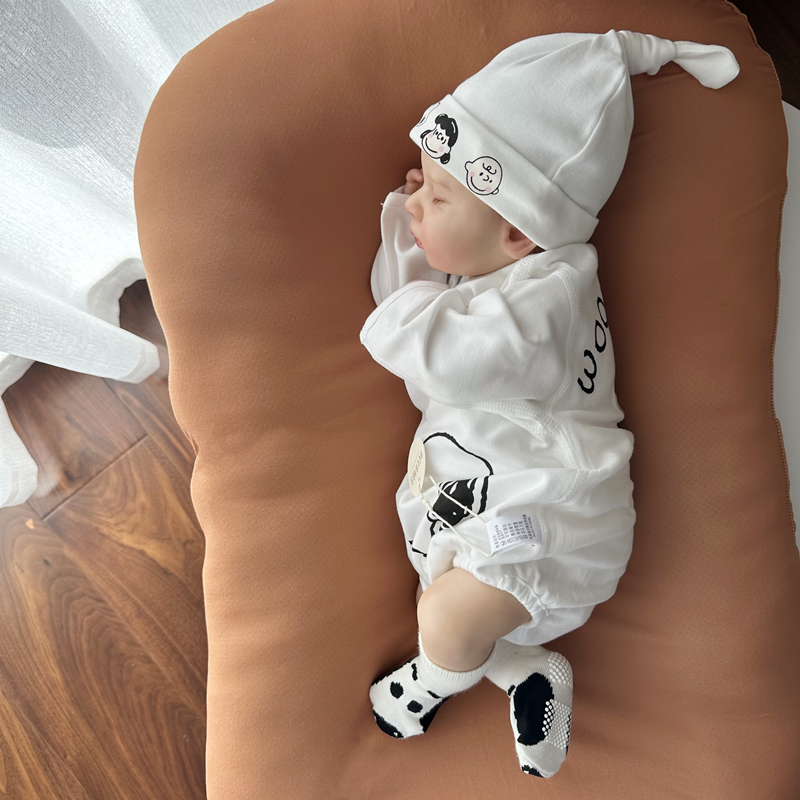 Roubaby新生婴儿宝宝纯棉长袖三角包屁衣连体衣满月服套装网红款