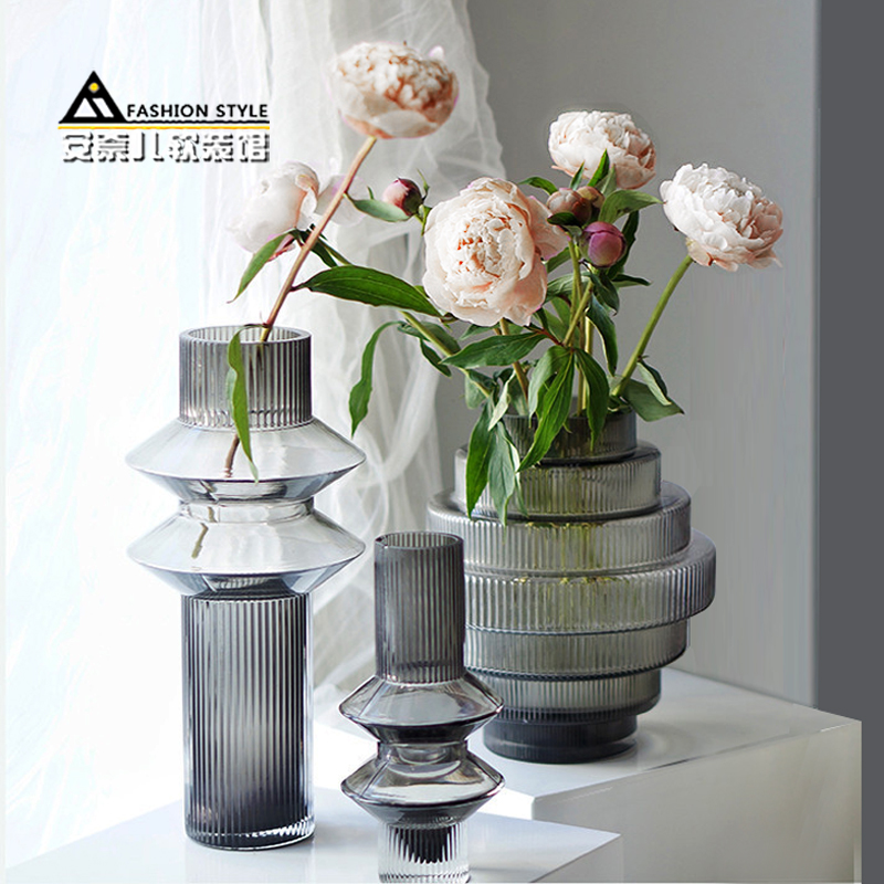 轻奢后现代几何灰色玻璃花瓶摆件创意客厅吊钟条纹透明水培插花器