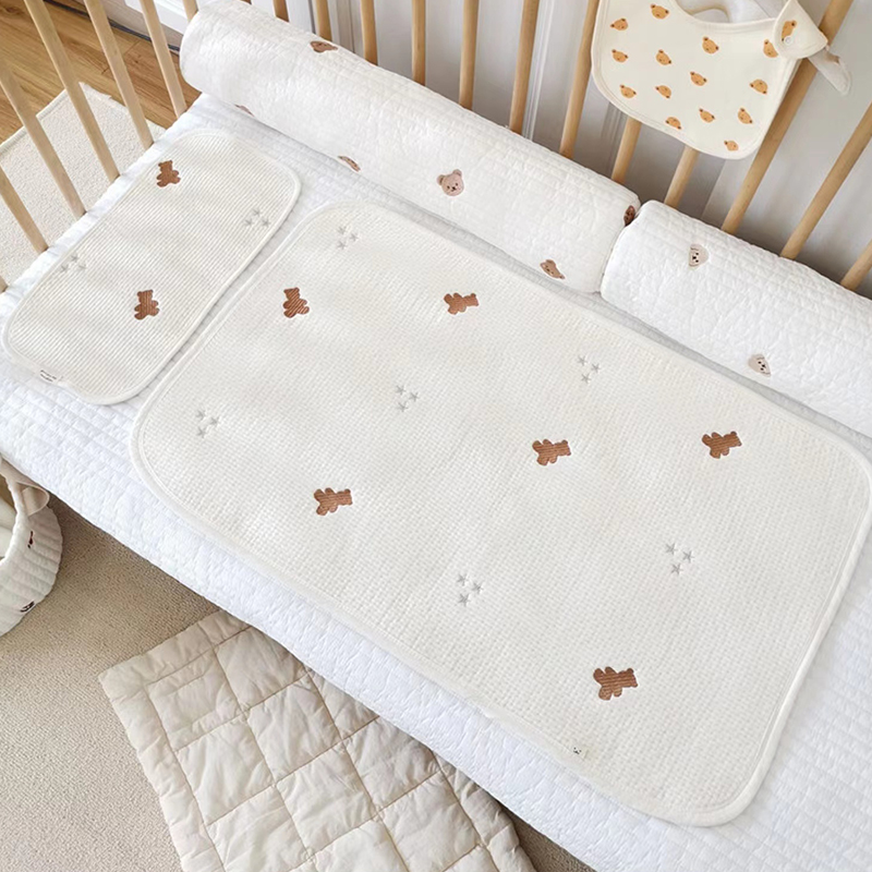 婴儿纯棉床单透气薄款小褥子吸汗小垫子宝宝隔脏垫夹棉小床垫褥子