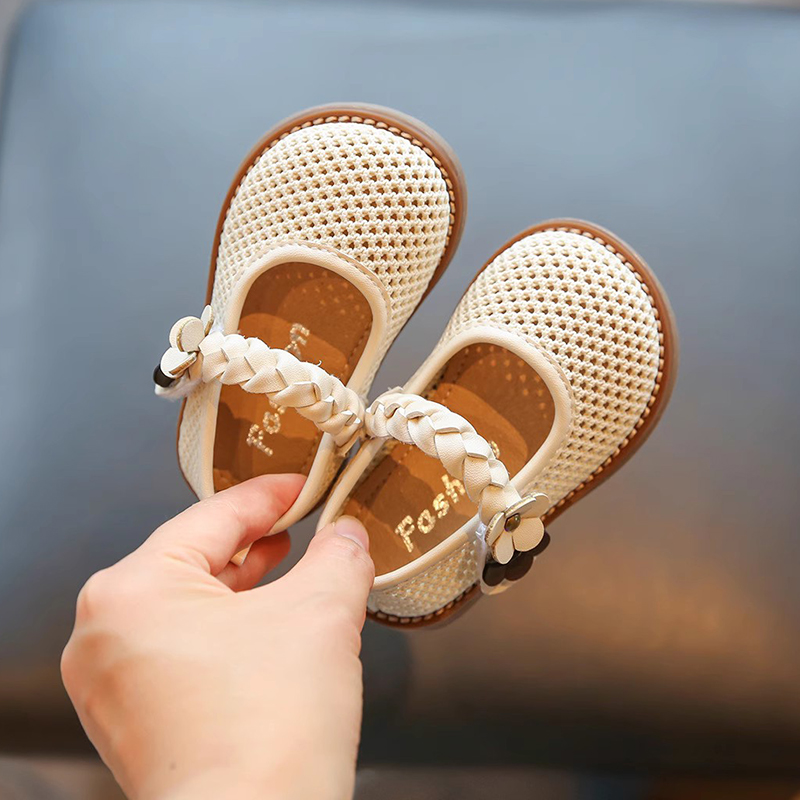夏季新款1-3岁小童公主鞋女宝宝鞋子春季透气飞织单鞋软底学步鞋