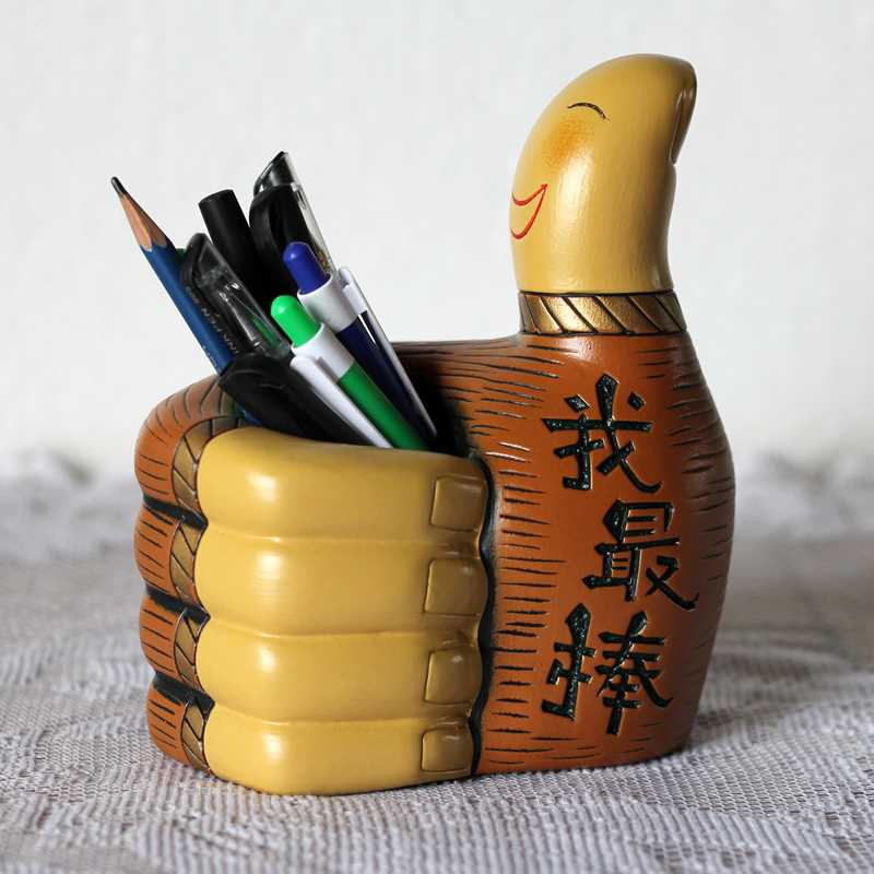 高档励志陶瓷笔筒桌面装饰个性文具摆件儿童生日礼品创意学生实用