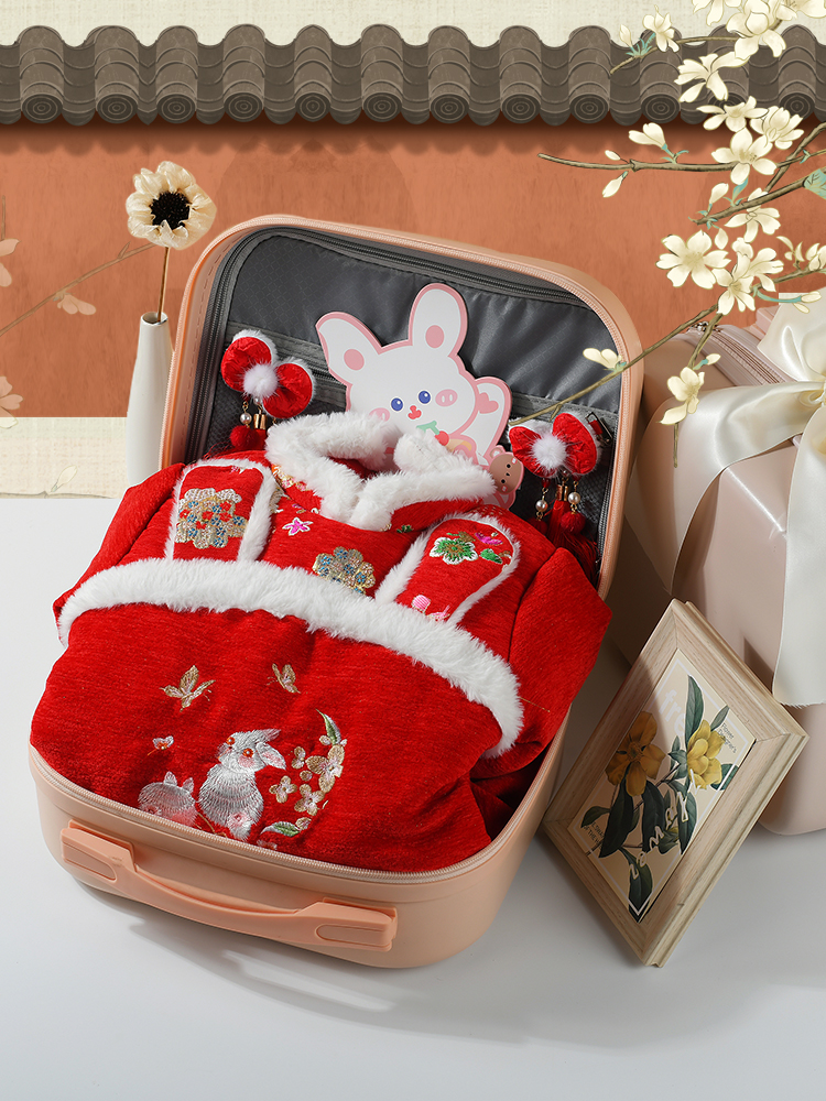 新品新生儿用品婴儿礼盒秋冬男女宝宝衣服兔年满月礼物