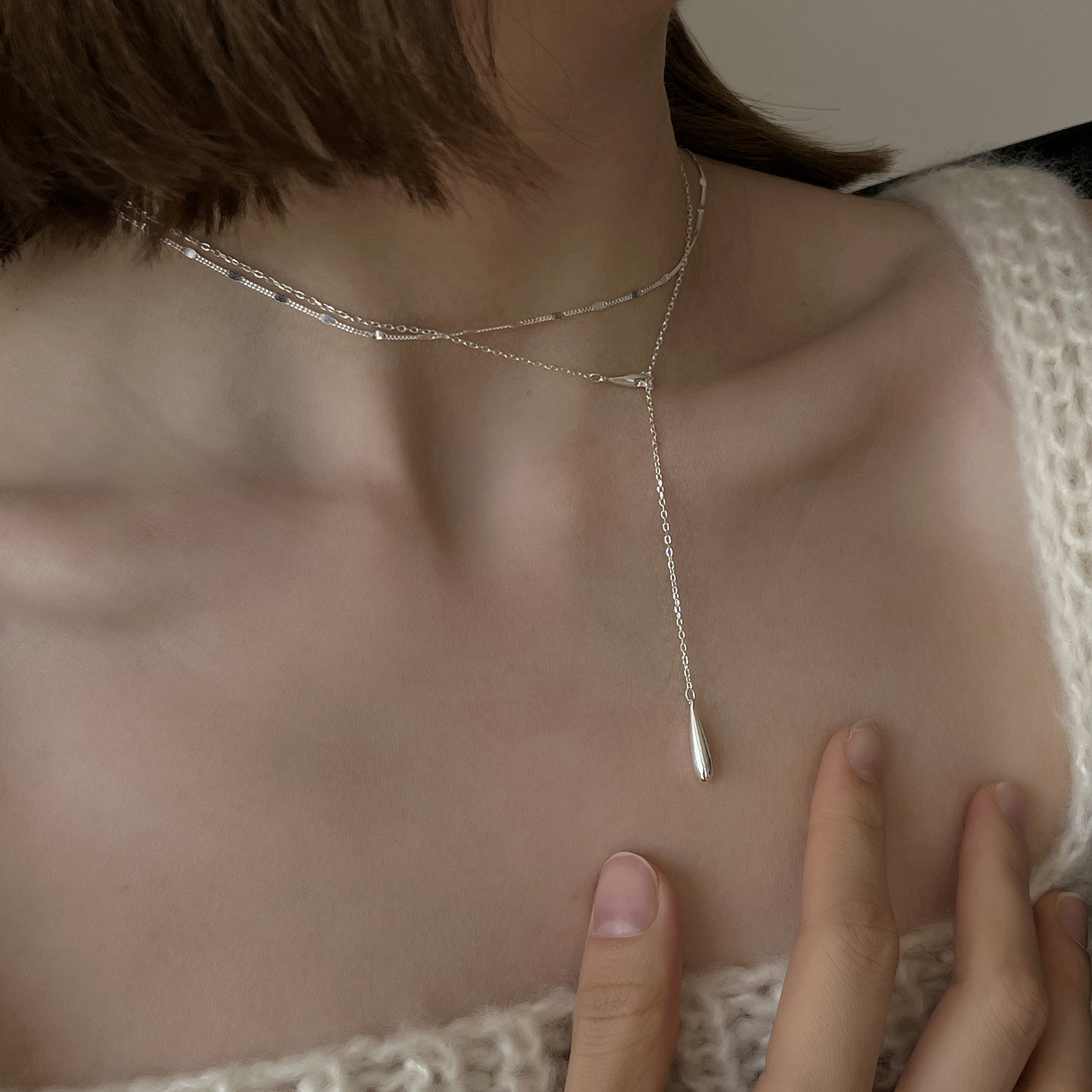 S925纯银项链女小众设计感高级水滴超细锁骨链可调节Y字形项链