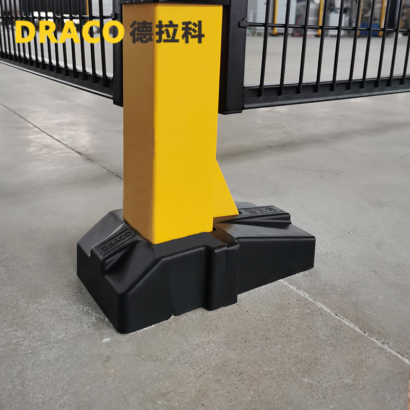 塑料方管防尘罩工业安全围栏机器人防护栏车间隔离网立柱专用脚罩
