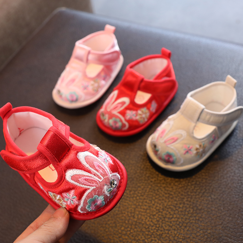 女宝宝布鞋兔子鞋婴儿汉服鞋1一周岁鞋子红色公主鞋小童软底春款2