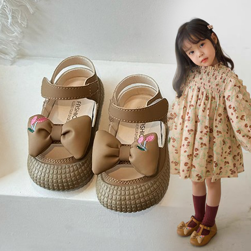 韩版女童时尚百搭软底公主鞋蝴蝶结夏季包头时装凉鞋甜美可爱单鞋