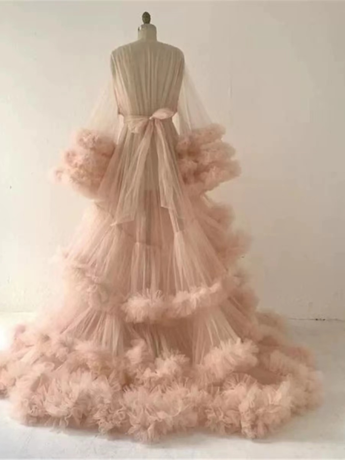 裸粉色礼服欧美网纱女士孕妇拍照服装长拖尾气质蛋糕裙舞台演出服