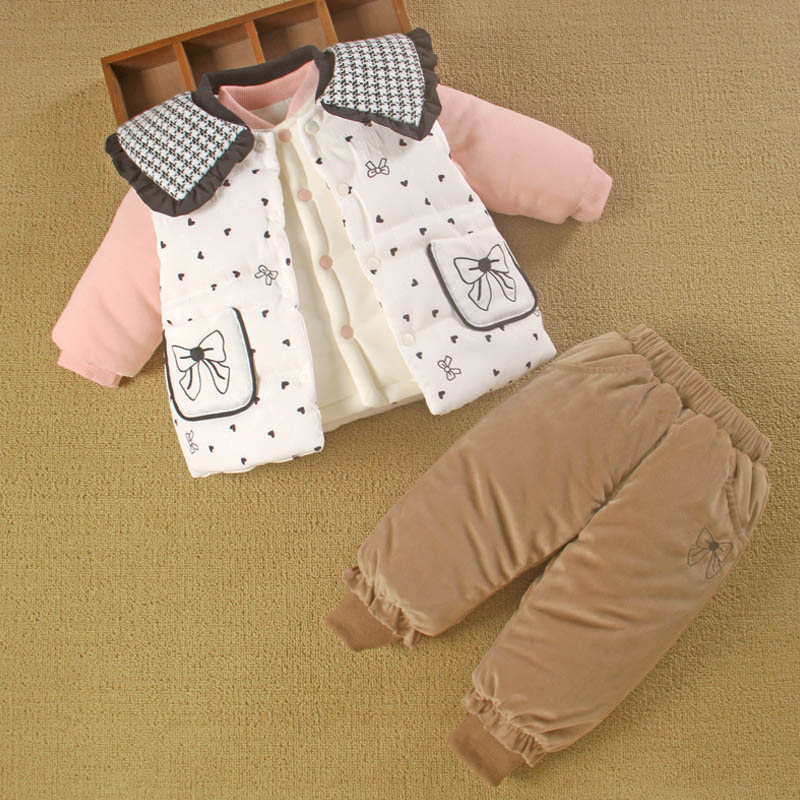一1岁半女宝宝秋冬装洋气新款加厚棉衣袄三件套童婴儿服外套装季2
