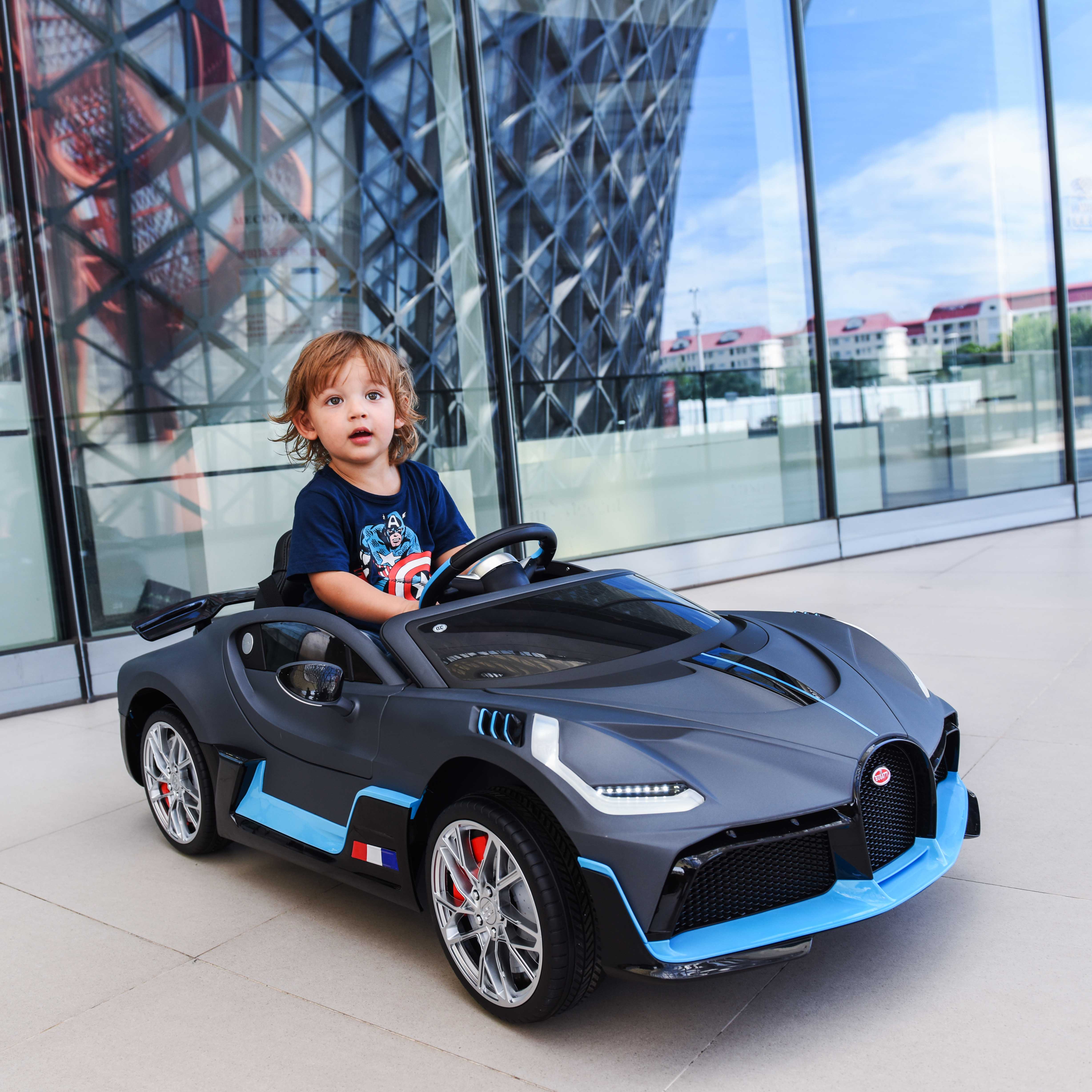 高档布加迪授权Divo儿童电动汽车四轮婴儿车遥控汽车宝宝玩具车可