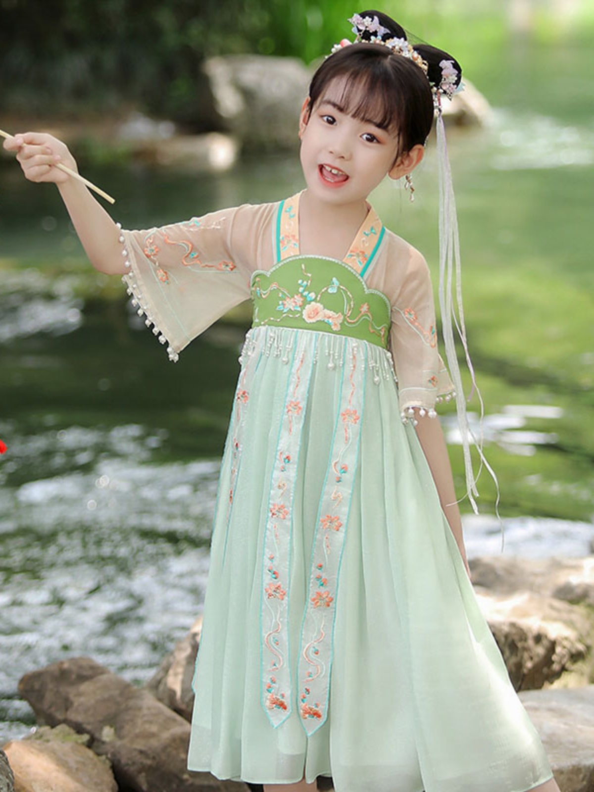 女童夏季连衣裙汉服超仙古风表演服中国风唐装儿童古装襦裙小女孩