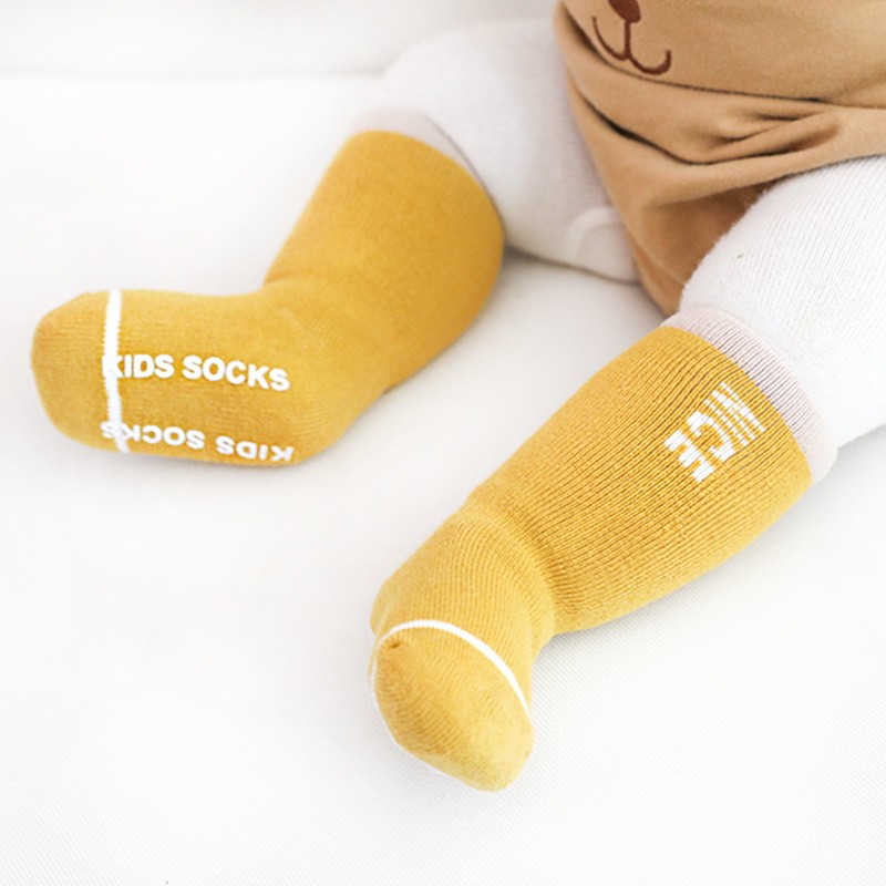 日本新生婴儿袜子可爱超萌纯棉长袜加厚宝宝中筒袜春秋冬季地板袜