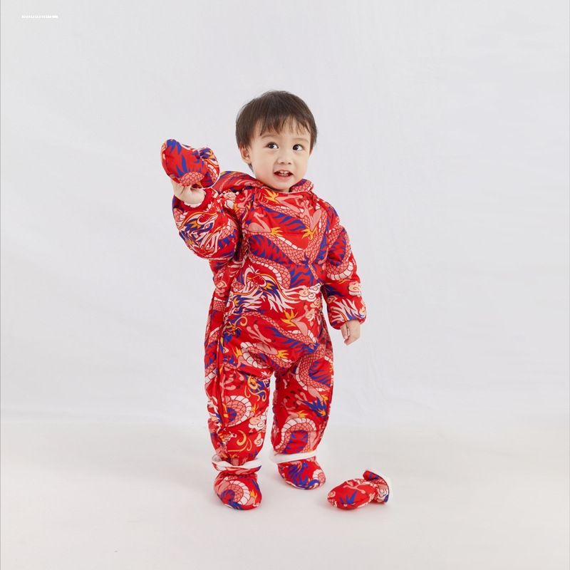 韩国新生婴儿羽绒服冬季连体衣保暖男女宝宝冬装外出抱衣连脚连帽