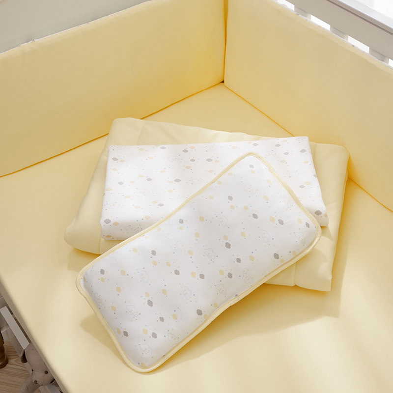 英氏儿童枕头婴儿k防偏头定型枕0-8岁幼儿园宝宝枕柔软护颈低枕头