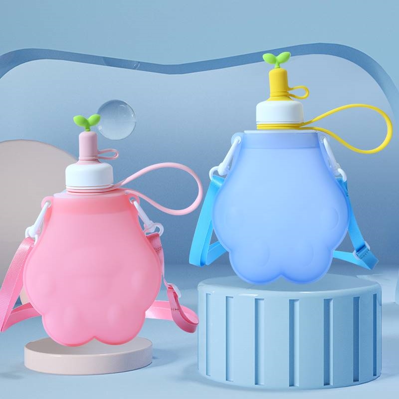猫爪矽胶水壶儿童幼儿园户外可携式水袋抱婴袋饮水杯耐摔防摔水杯