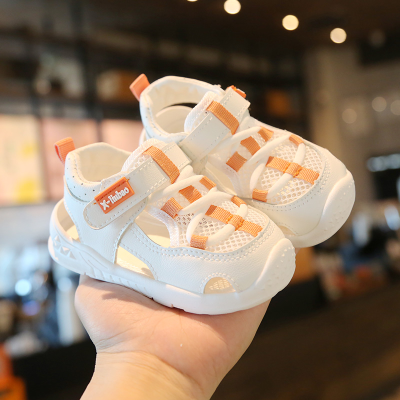 婴儿学步鞋软底女宝宝凉鞋0-1-3一岁2夏季包头鞋子男小童透气网鞋