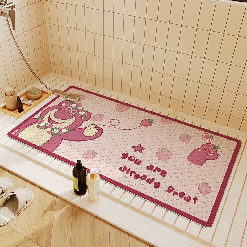 草莓熊浴室地垫卫生间 淋浴房按摩垫pvc卡通儿童洗澡防滑防摔脚垫