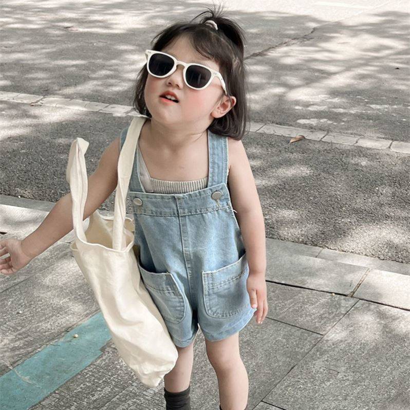 婴儿衣服夏季韩版小童洋气时髦背心背带短裤套装1-2岁3女宝宝夏装