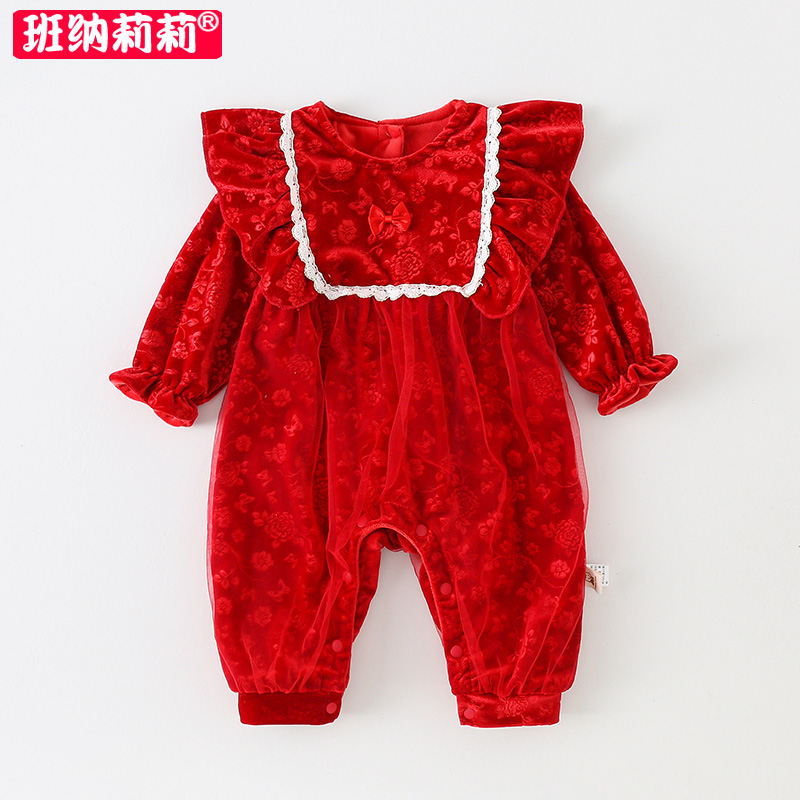 新生婴儿红色拜年服连体衣女宝宝新年装薄绒哈衣喜庆过年衣服套装