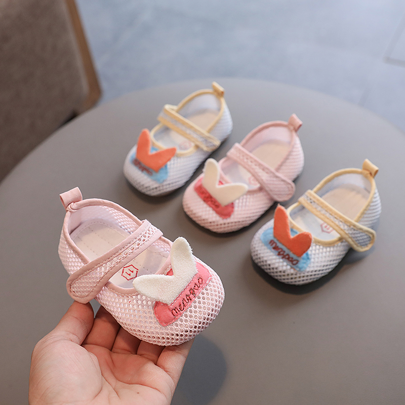 婴儿学步鞋1-2岁软底防滑春秋夏季小童网面透气宝宝布鞋室内鞋