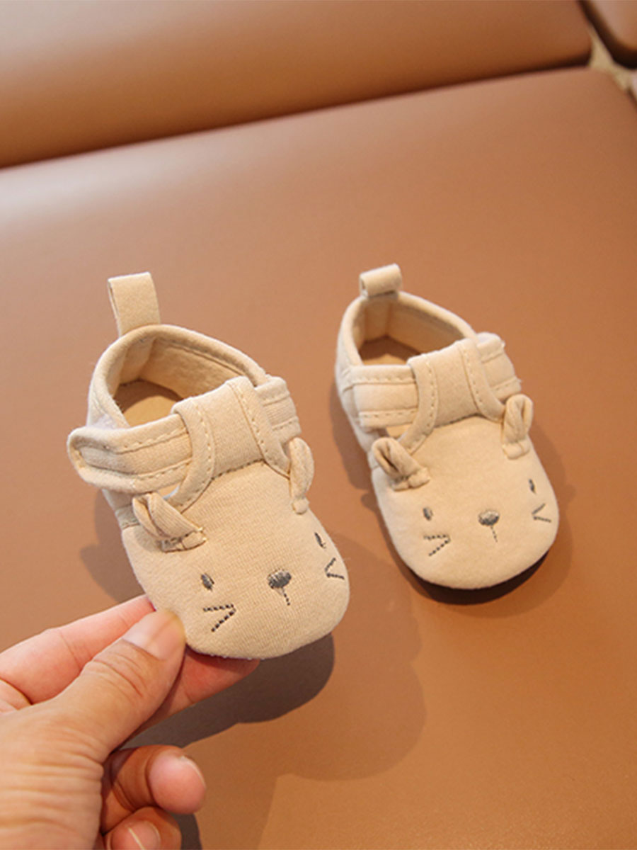 秋季0-3-6-8一12月婴儿鞋婴幼儿布鞋1一岁女宝宝学步鞋子春秋防掉