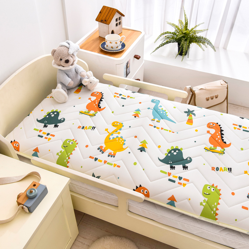 A类儿童幼儿园乳胶床垫软垫小褥子午睡四季通用加厚婴儿垫被床褥