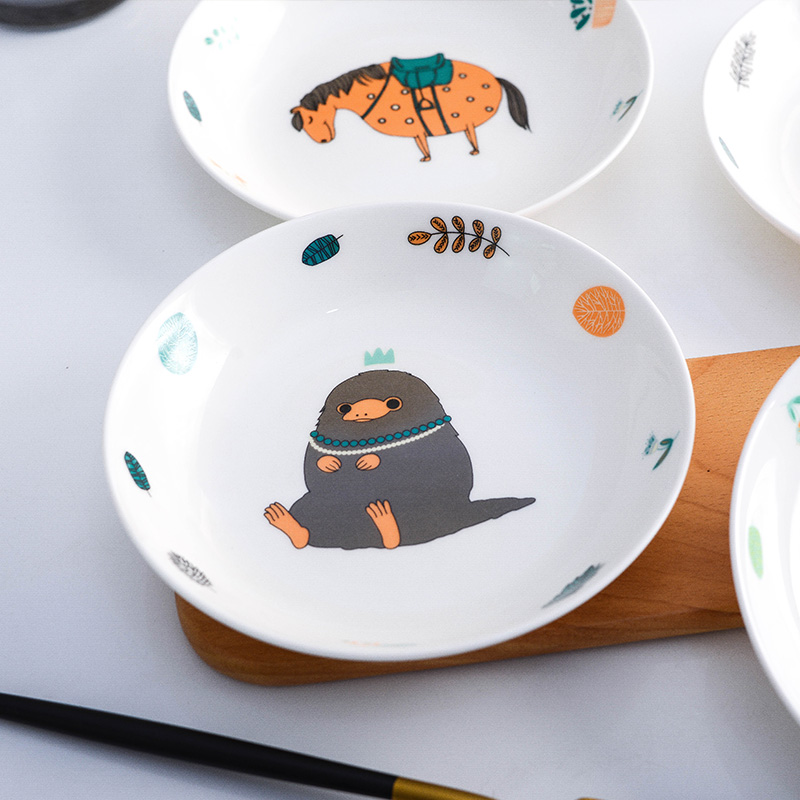 卡通小号餐盘儿童用动物图案深盘子骨瓷餐具盘家用个性可爱早餐盘