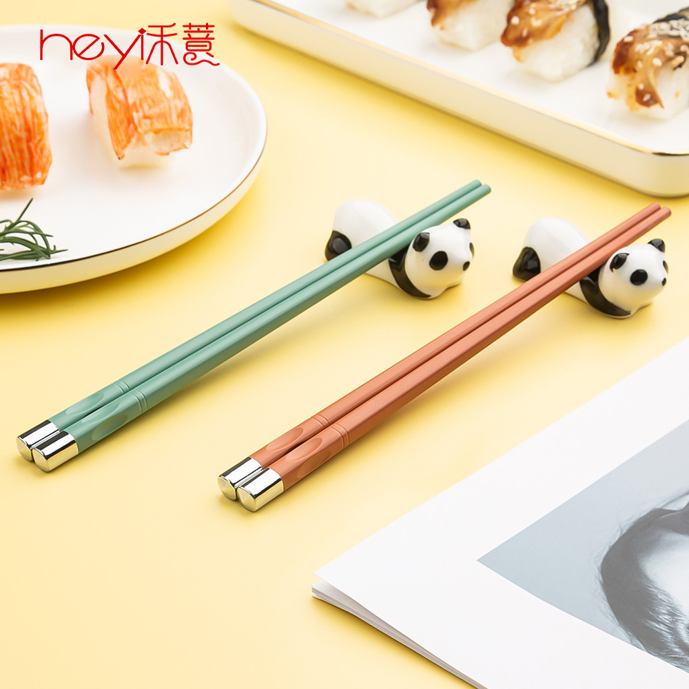 儿童筷子家用中式宝宝阶段练习合金筷防霉耐高温家庭学生商用餐具