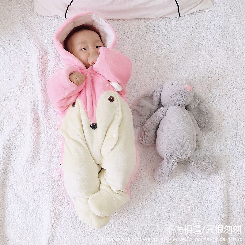 新生婴儿连体衣服秋冬季套装加厚婴幼儿外出抱衣宝宝冬装爬服棉衣