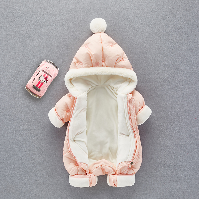 网红新生婴儿冬装过年衣服女宝宝公主服满月外出抱衣加厚连体棉衣