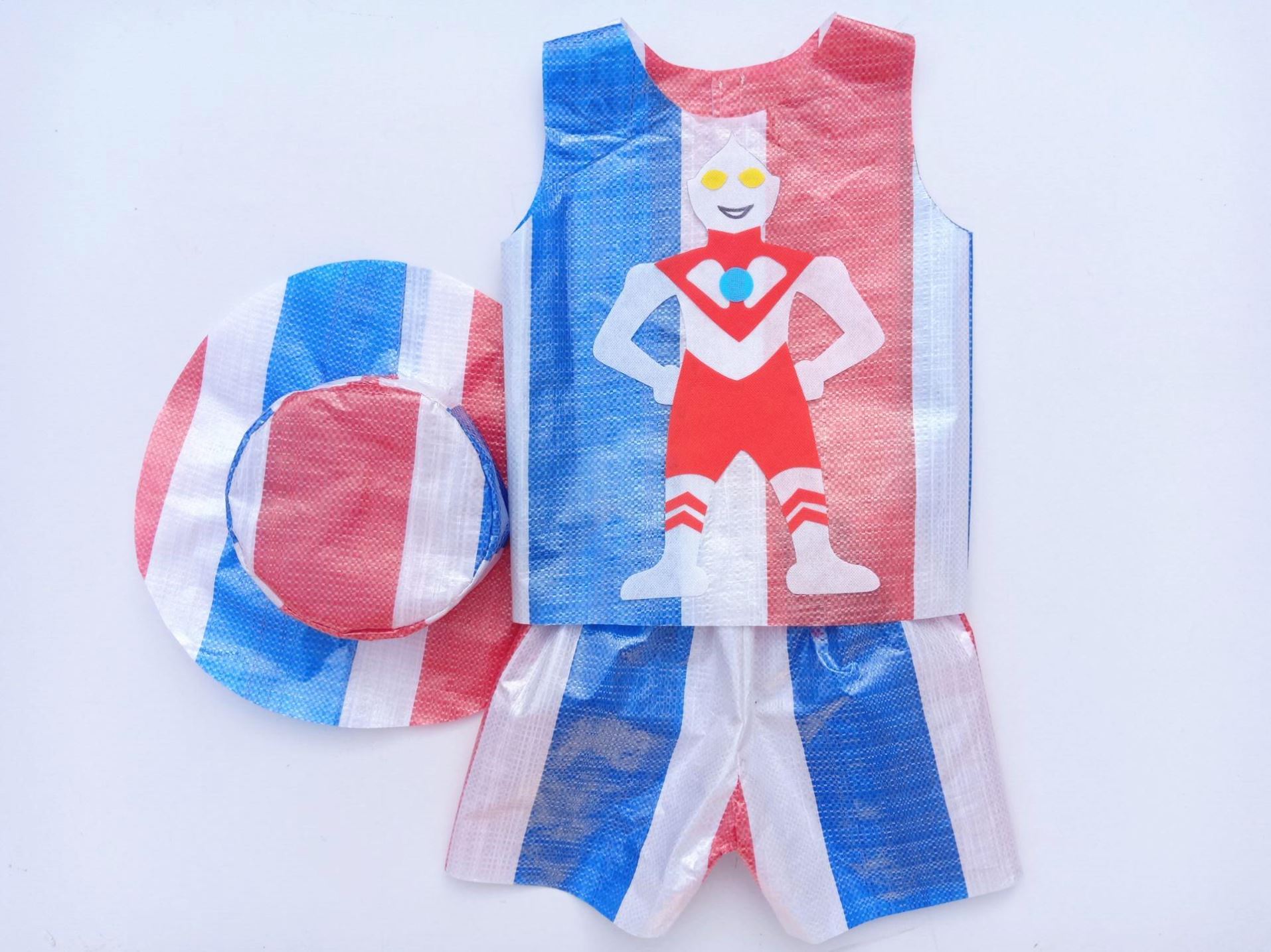 环保服装时装秀六一创意亲子材料DIY幼儿园衣服废物利用走秀
