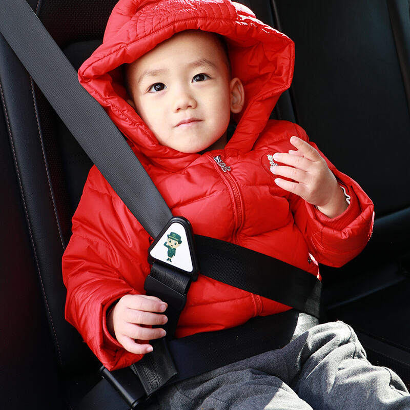 汽车儿童安全带调节固定器防勒脖限位器车用辅助带座椅绑带护肩套