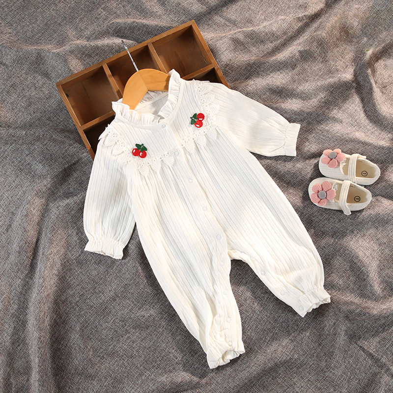 婴儿衣服连体衣长袖春秋季8洋气6外出七个月女宝宝纯棉包屁衣秋装