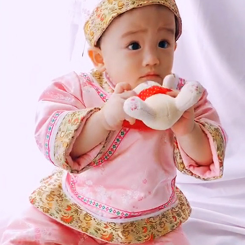 手工中国风女童唐装宝宝中式周岁礼服外套婴儿套装抓周汉服春秋冬