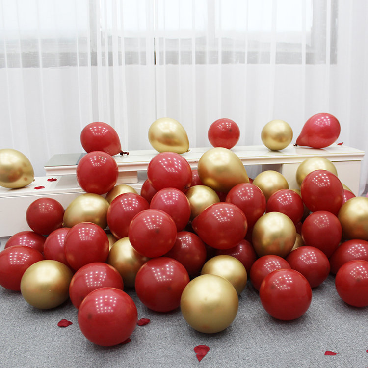 金属宝石红乳胶气球装饰结婚房布置用品抖音网红生日派对场景布置