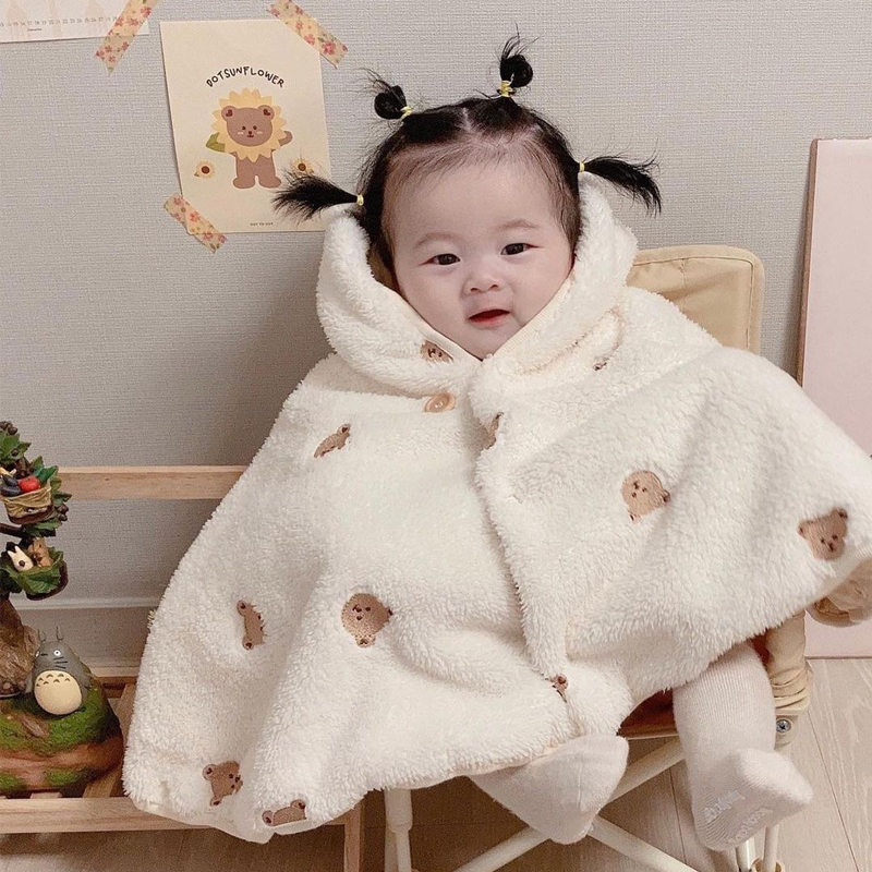 INS韩式冬季婴儿卡通连帽加厚斗篷宝宝外出防风保暖儿童绣花披风