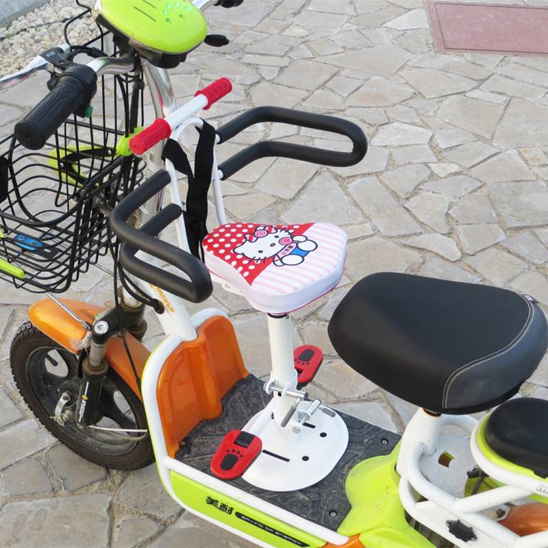 踏板车儿童宝宝座椅前小型电动车儿童安全座椅小孩减震座椅可调节