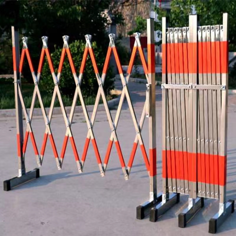 新品可移动不锈钢伸缩围栏幼儿园安全防护栏工厂车间学校交通隔离