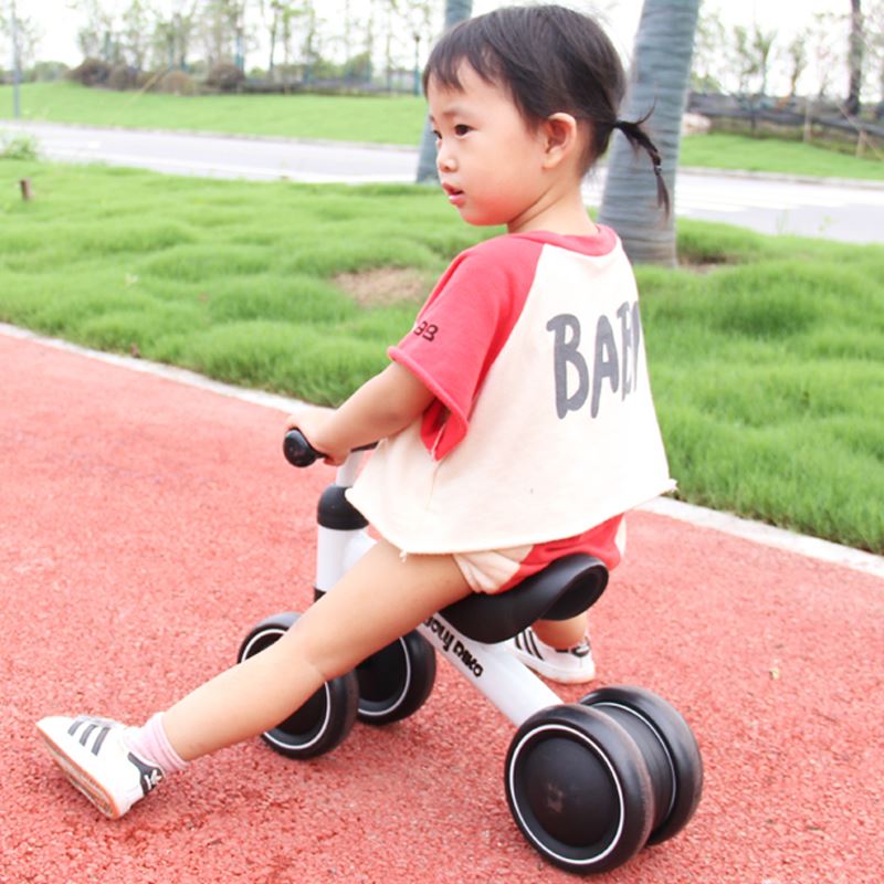 平衡车儿童2岁无脚踏滑行车1周岁滑步车宝宝溜溜车童车扭扭车