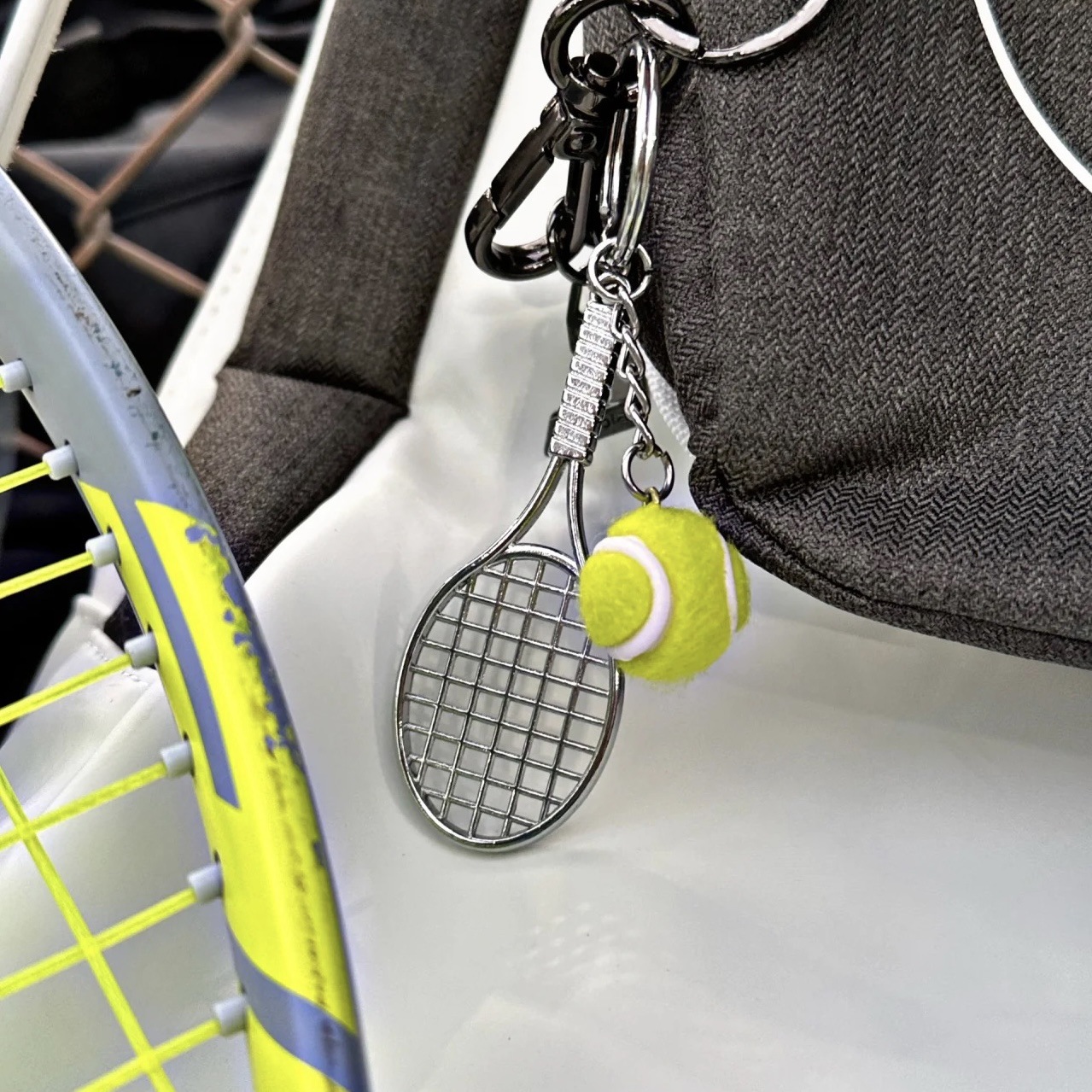 跨境金属网球拍钥匙扣挂件仿真迷你网球钥匙链体育用品礼品