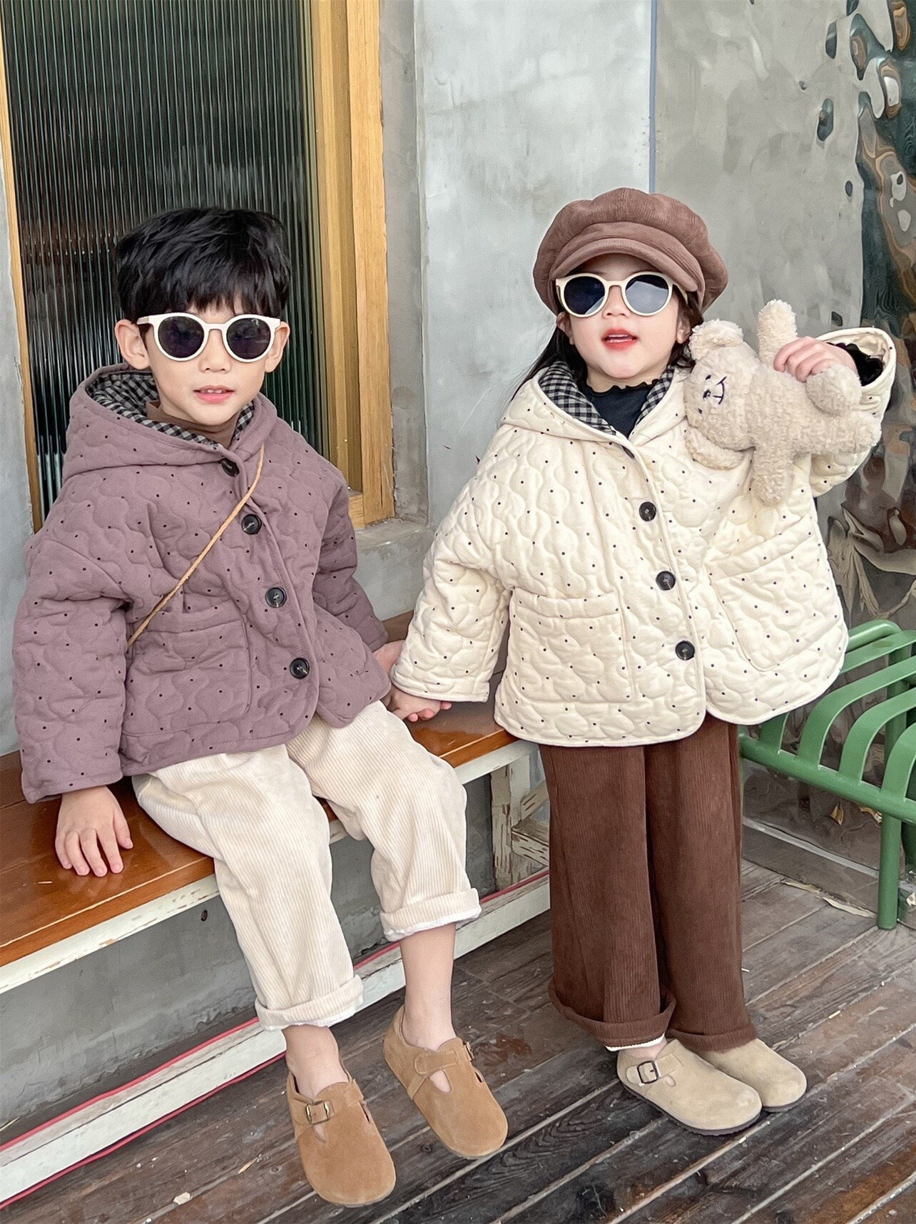 2023冬装韩版男女童满印圆点外套儿童夹棉加厚保暖摇粒绒连帽棉衣
